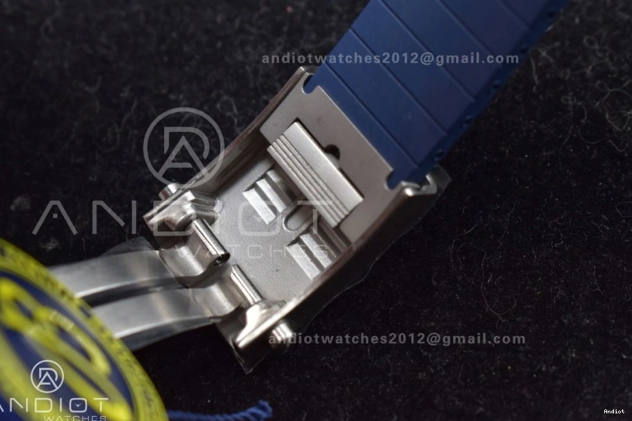 Best 1:1 Blue Rubber SS BLSF A2824 White Dial SuperOcean on Edition Automatic 42 Strap 0414